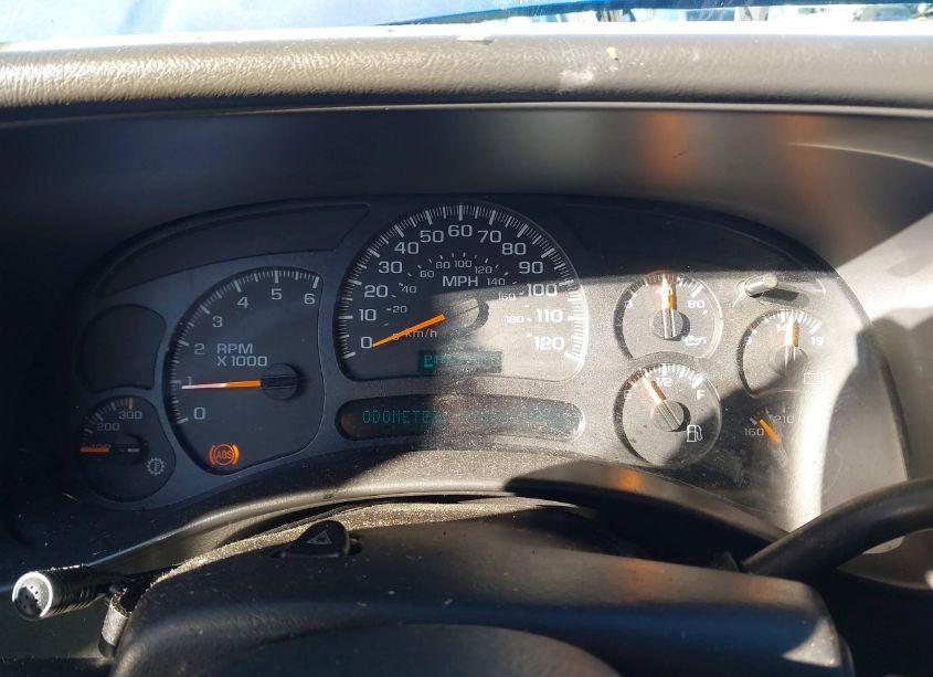 Photo 7 of 2003 Chevrolet Silverado 2500HD WORK TRUCK (VIN 1GCHC24UX3E328827)