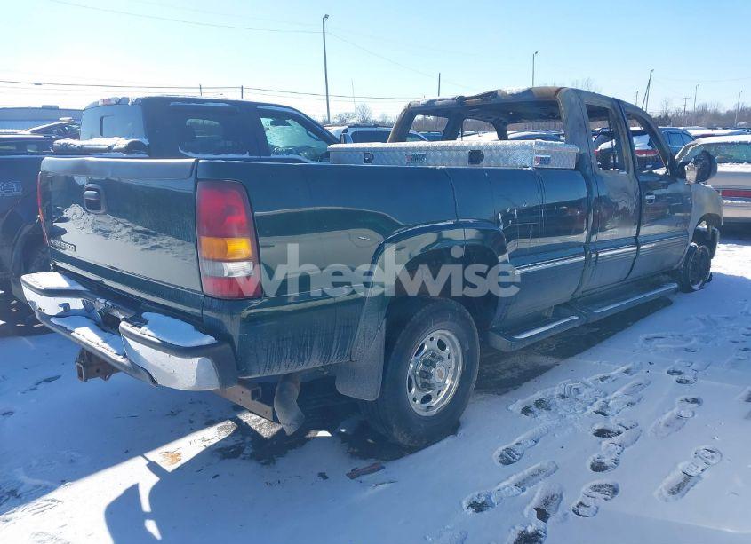 Photo 4 of 2002 Chevrolet Silverado 2500HD LS (VIN 1GCHC29112E126651)