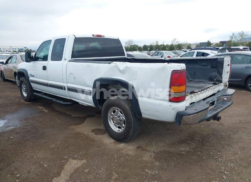 Photo 3 of 2001 Chevrolet Silverado 2500HD LS (VIN 1GCHC291X1E289796)