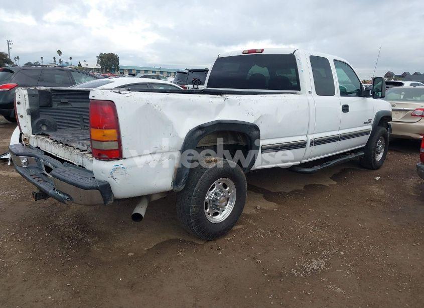 Photo 4 of 2001 Chevrolet Silverado 2500HD LS (VIN 1GCHC291X1E289796)