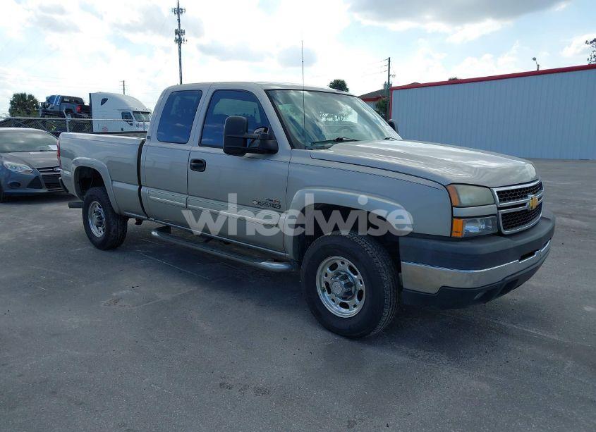 2006 Chevrolet Silverado 2500HD LT3 (VIN 1GCHC29206E121178) main photo
