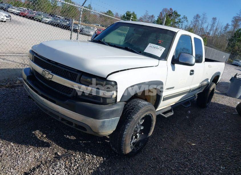 Photo 2 of 2001 Chevrolet Silverado 2500HD LS (VIN 1GCHC29G91E291205)