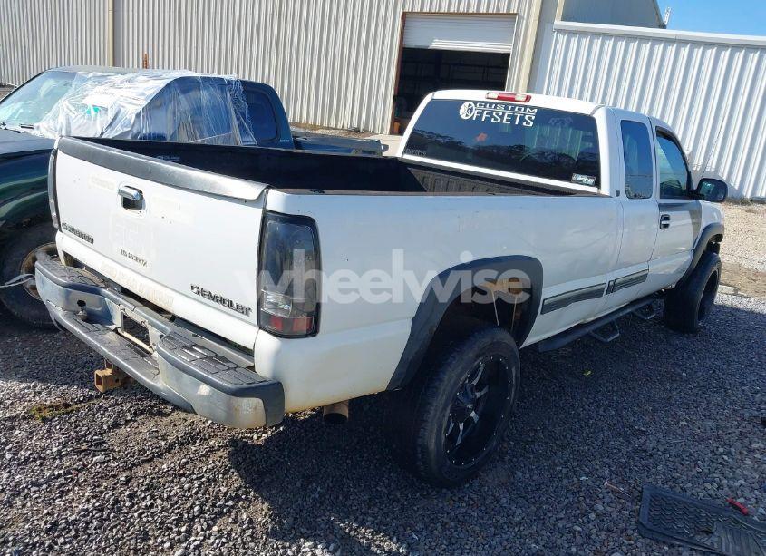 Photo 4 of 2001 Chevrolet Silverado 2500HD LS (VIN 1GCHC29G91E291205)