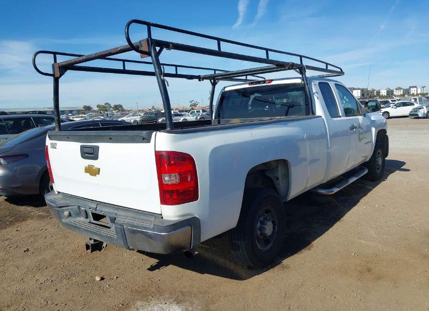 Photo 4 of 2008 Chevrolet Silverado 2500HD WORK TRUCK (VIN 1GCHC29K28E120245)