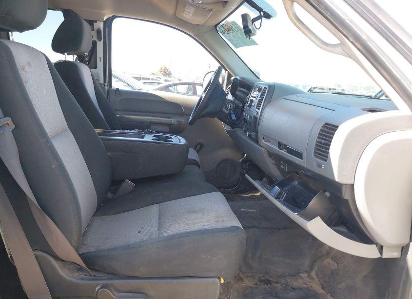 Photo 5 of 2008 Chevrolet Silverado 2500HD WORK TRUCK (VIN 1GCHC29K28E120245)