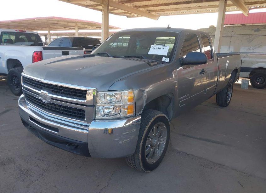 Photo 2 of 2007 Chevrolet Silverado 2500HD LT1 (VIN 1GCHC29K57E527958)