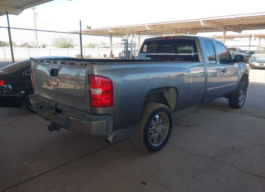 Photo 4 of 2007 Chevrolet Silverado 2500HD LT1 (VIN 1GCHC29K57E527958)