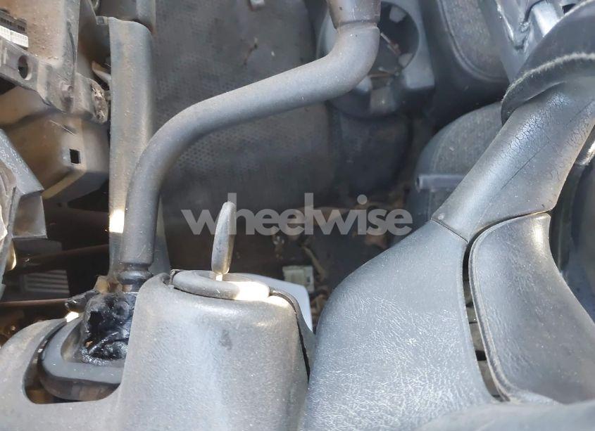 Photo 11 of 2001 Chevrolet Silverado 2500HD (VIN 1GCHC29U01E299828)