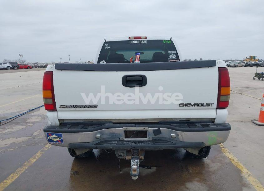 Photo 16 of 2002 Chevrolet Silverado 2500HD LS (VIN 1GCHC29U02E134427)