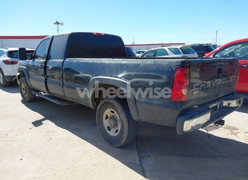 Photo 3 of 2004 Chevrolet Silverado 2500HD WORK TRUCK (VIN 1GCHC29U04E265442)