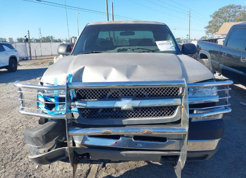 Photo 12 of 2004 Chevrolet Silverado 2500HD WORK TRUCK (VIN 1GCHC29U04E323954)