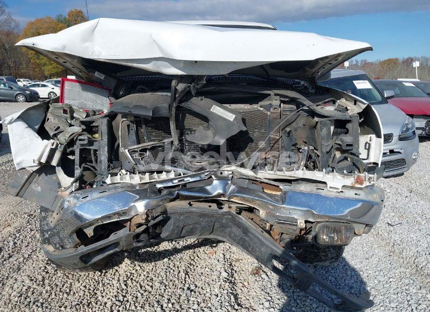 Photo 12 of 2005 Chevrolet Silverado 2500HD (VIN 1GCHC29U05E131922)