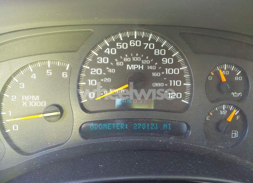 Photo 7 of 2005 Chevrolet Silverado 2500HD LS (VIN 1GCHC29U05E216369)