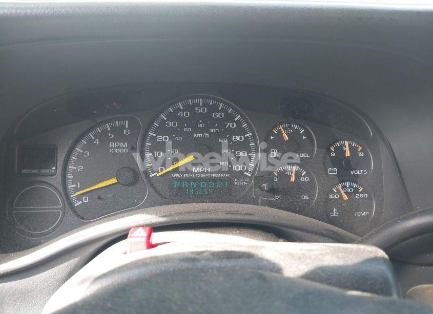 Photo 7 of 2002 Chevrolet Silverado 2500HD LS (VIN 1GCHC29U12E147378)
