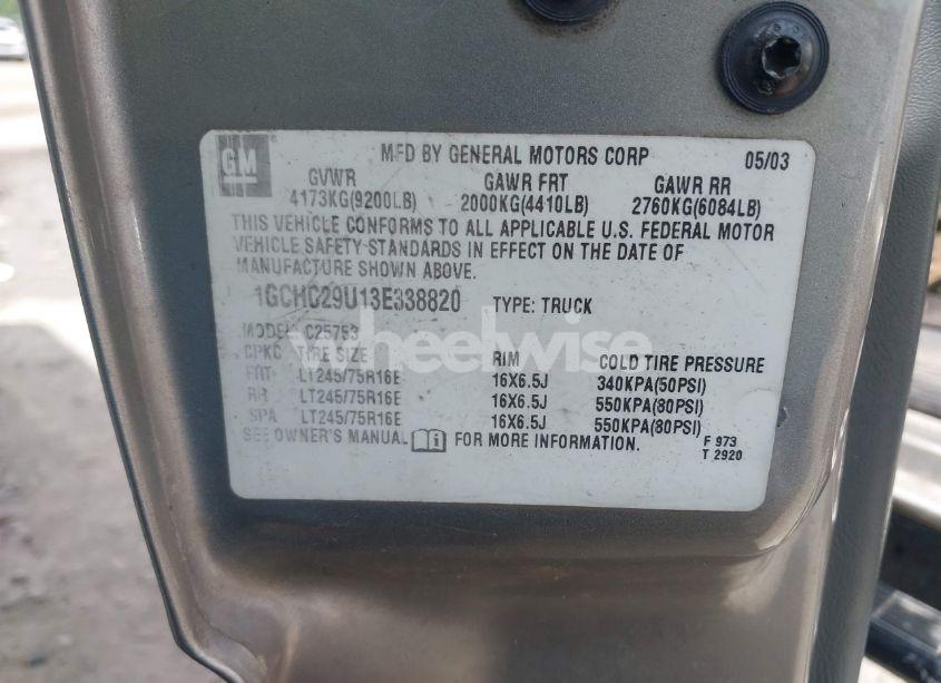 Photo 9 of 2003 Chevrolet Silverado 2500HD LS (VIN 1GCHC29U13E338820)