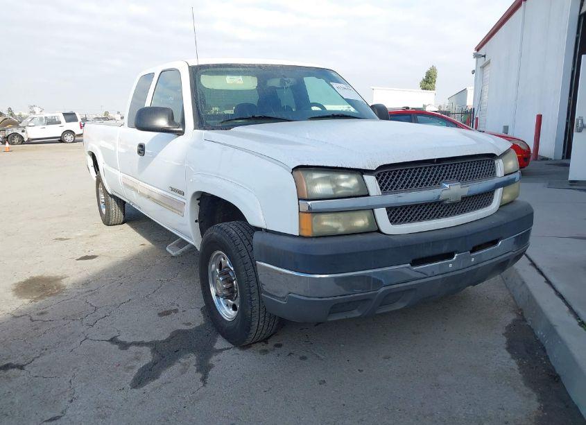 2004 Chevrolet Silverado 2500HD LS (VIN 1GCHC29U14E292553) main photo