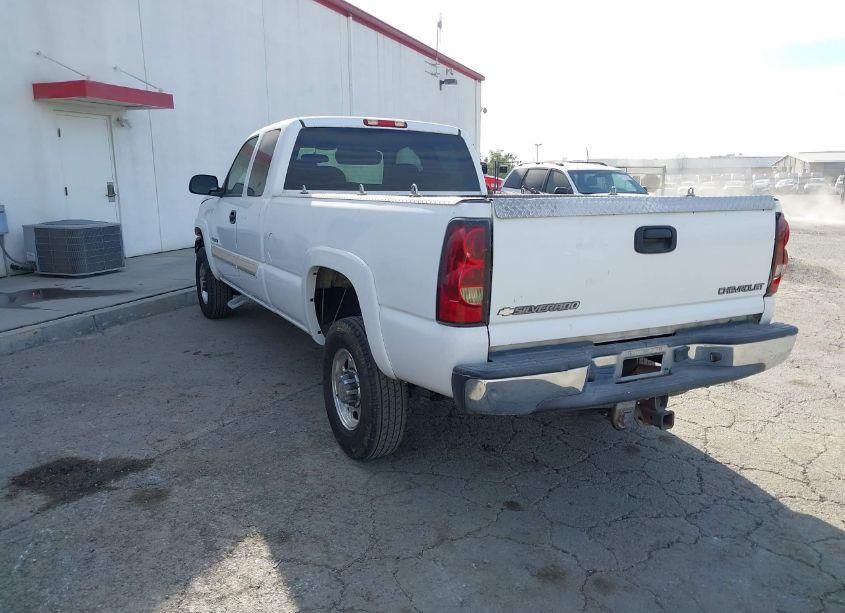 Photo 3 of 2004 Chevrolet Silverado 2500HD LS (VIN 1GCHC29U14E292553)