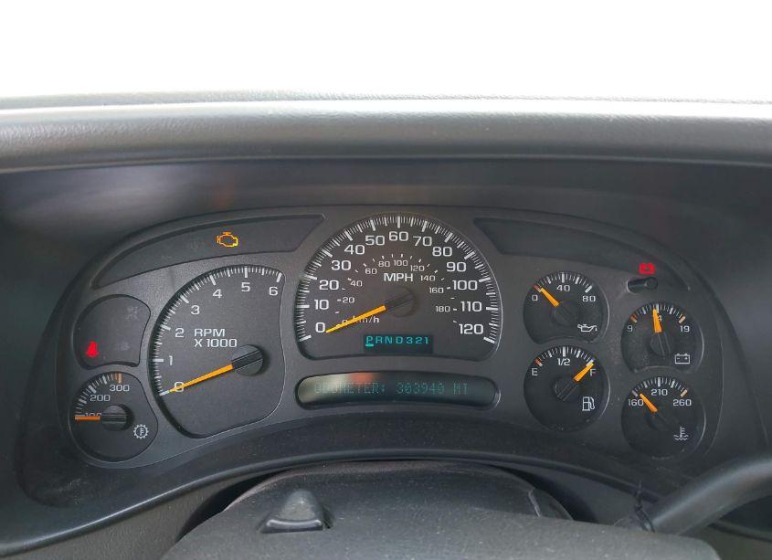 Photo 7 of 2004 Chevrolet Silverado 2500HD LS (VIN 1GCHC29U14E292553)