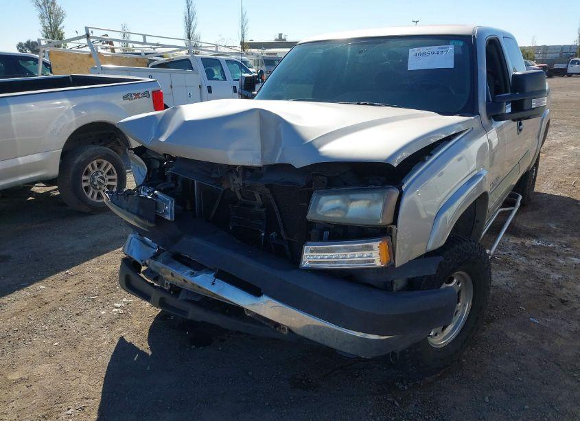 Photo 6 of 2004 Chevrolet Silverado 2500HD LS (VIN 1GCHC29U44E286861)