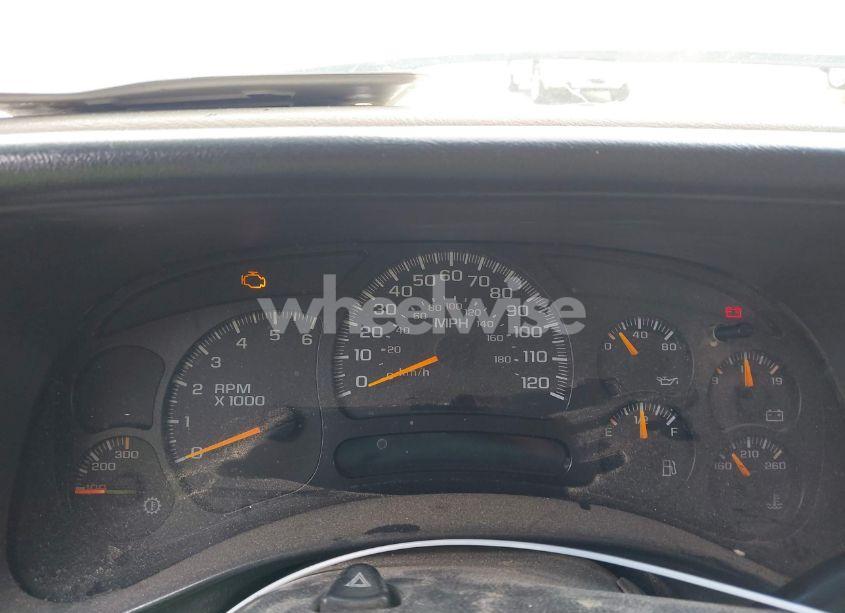 Photo 7 of 2004 Chevrolet Silverado C2500 HEAVY DUTY (VIN 1GCHC29U44E322371)