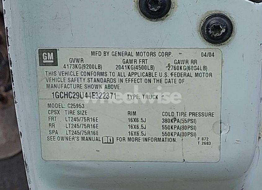 Photo 9 of 2004 Chevrolet Silverado C2500 HEAVY DUTY (VIN 1GCHC29U44E322371)