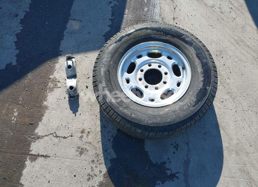 Photo 12 of 2001 Chevrolet Silverado 2500HD LT (VIN 1GCHC29U51E291594)