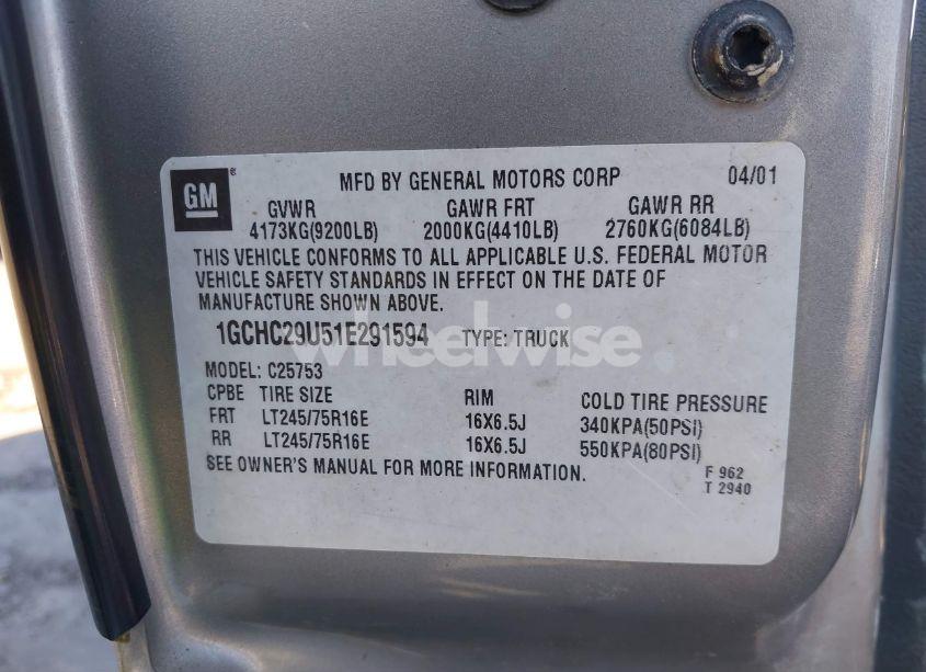 Photo 9 of 2001 Chevrolet Silverado 2500HD LT (VIN 1GCHC29U51E291594)