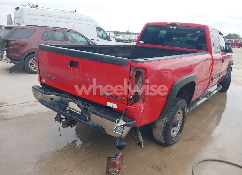 Photo 13 of 2004 Chevrolet Silverado 2500HD LS (VIN 1GCHC29U54E350406)