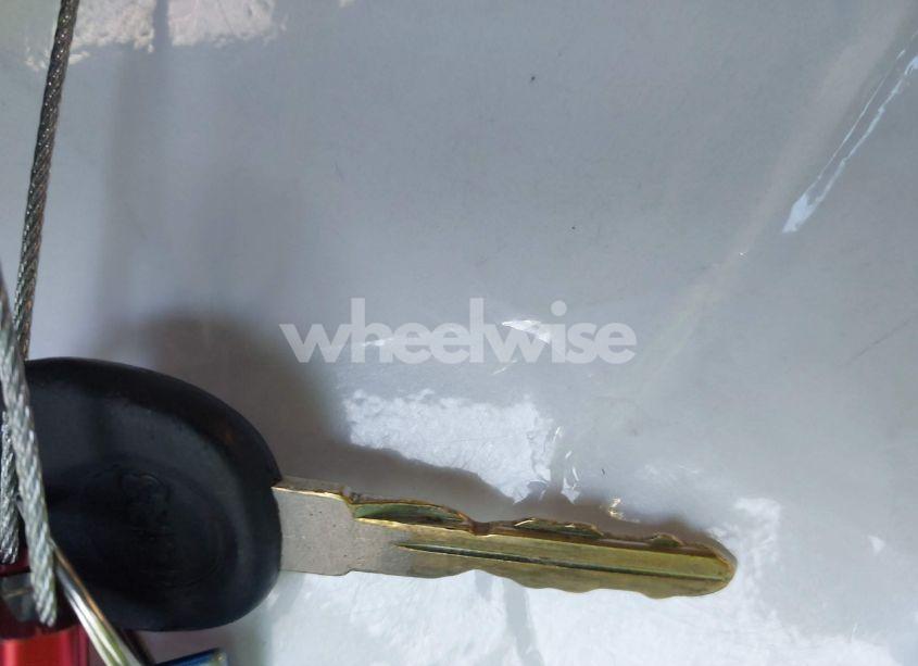 Photo 11 of 2005 Chevrolet Silverado 2500HD WORK TRUCK (VIN 1GCHC29U55E278107)