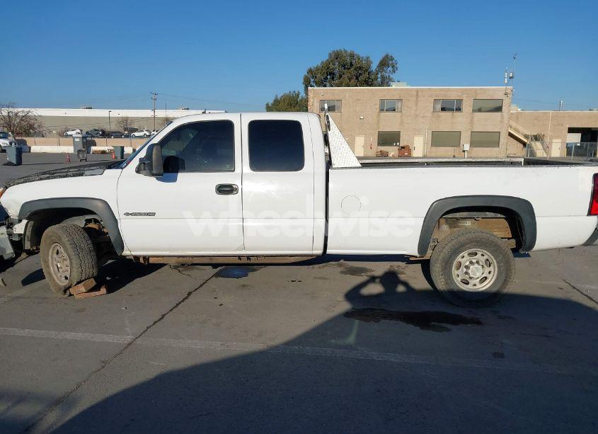 Photo 15 of 2005 Chevrolet Silverado 2500HD WORK TRUCK (VIN 1GCHC29U55E278107)