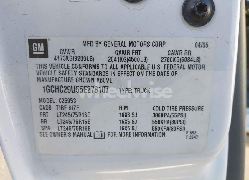 Photo 9 of 2005 Chevrolet Silverado 2500HD WORK TRUCK (VIN 1GCHC29U55E278107)