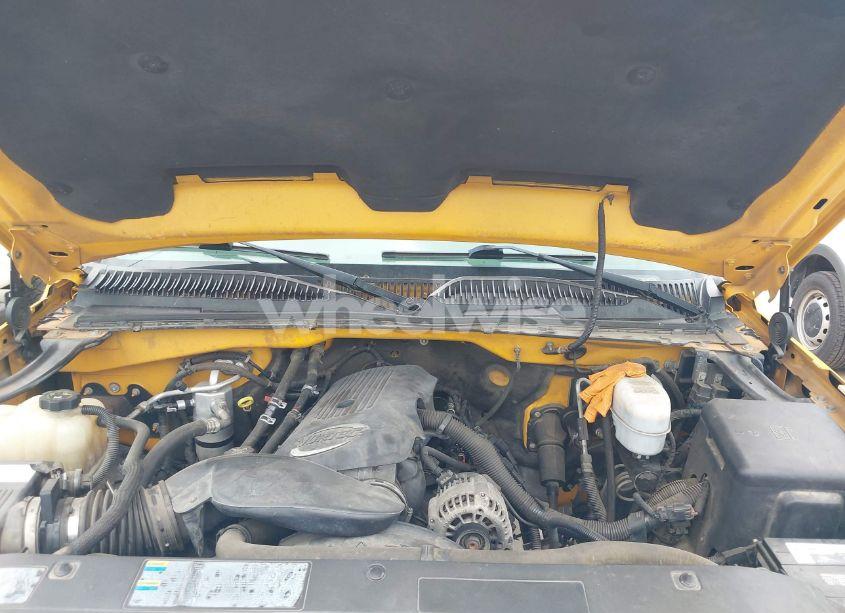 Photo 10 of 2005 Chevrolet Silverado 2500HD WORK TRUCK (VIN 1GCHC29U65E236125)