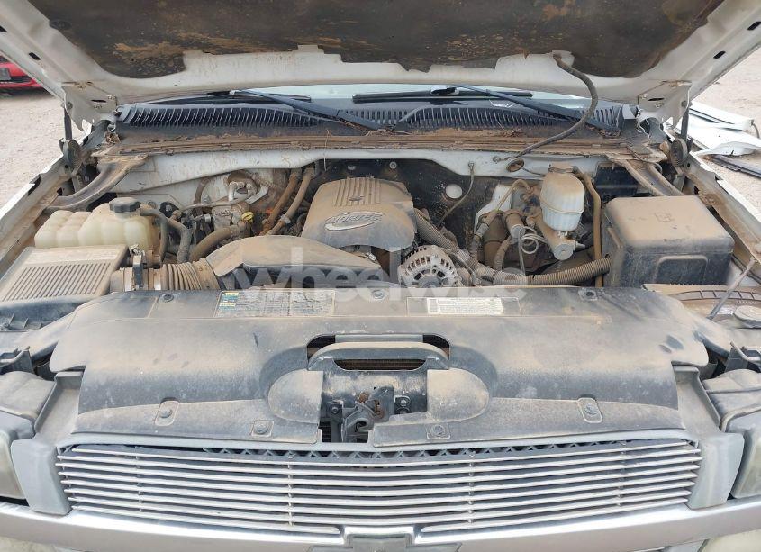 Photo 10 of 2003 Chevrolet Silverado 2500HD (VIN 1GCHC29U93E198810)