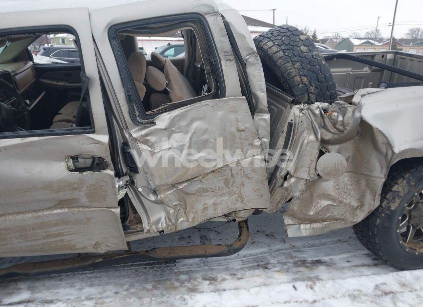 Photo 6 of 2002 Chevrolet Silverado 2500HD LS (VIN 1GCHC29UX2E263789)