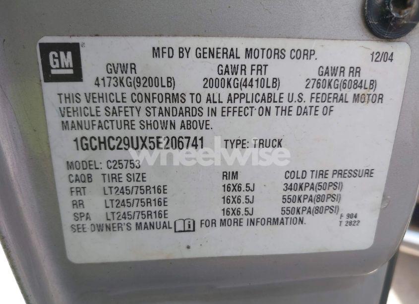 Photo 9 of 2005 Chevrolet Silverado 2500HD LS (VIN 1GCHC29UX5E206741)