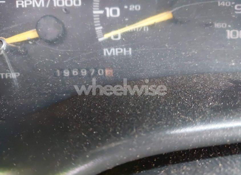 Photo 7 of 1995 Chevrolet Gmt-400 C3500 (VIN 1GCHC33F3SF003776)