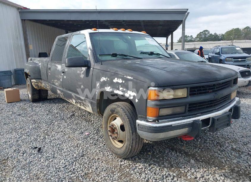 2000 Chevrolet C3500 (VIN 1GCHC33F5YF467919) main photo