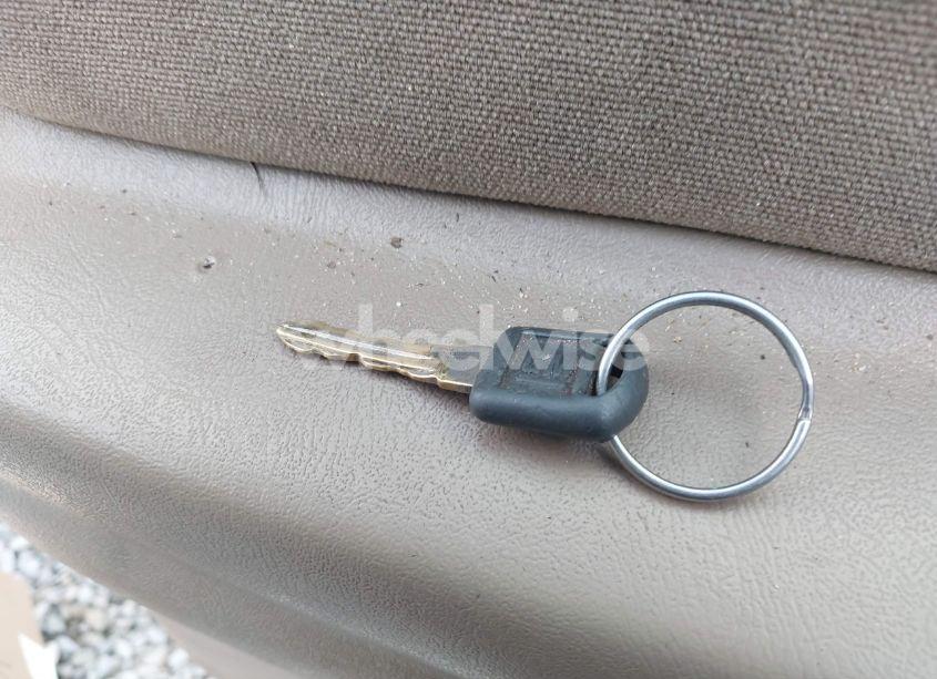 Photo 11 of 2000 Chevrolet C3500 (VIN 1GCHC33F5YF467919)