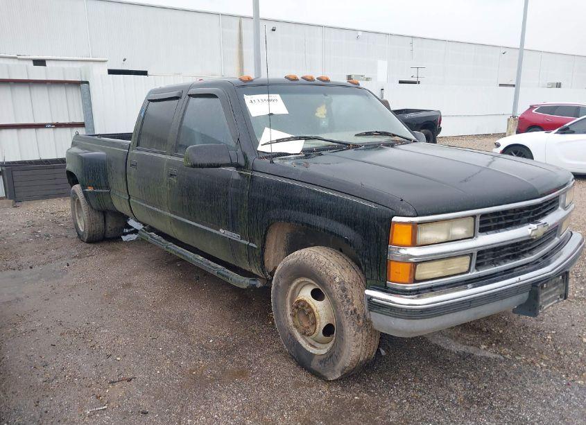 2000 Chevrolet C3500 (VIN 1GCHC33R0YF435163) main photo