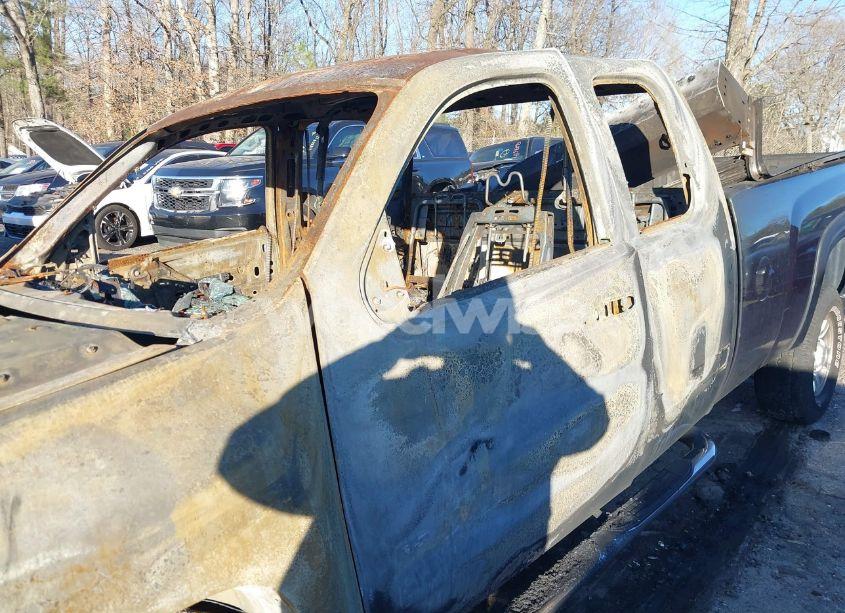 Photo 13 of 2008 Chevrolet Silverado 3500HD LT2 (VIN 1GCHC396X8E148691)