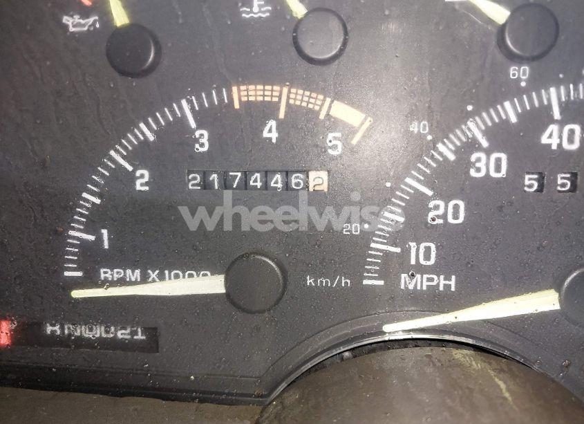 Photo 7 of 1994 Chevrolet Gmt-400 C3500 (VIN 1GCHC39F3RE148677)