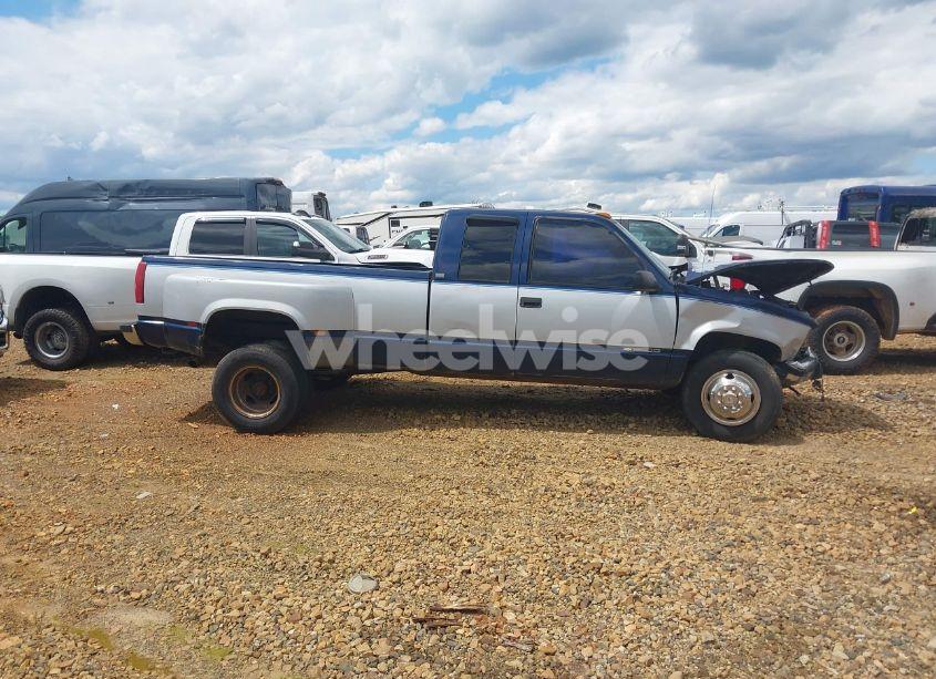 Photo 13 of 1995 Chevrolet Gmt-400 C3500 (VIN 1GCHC39N5SE112728)