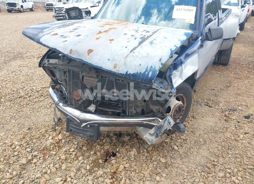 Photo 6 of 1995 Chevrolet Gmt-400 C3500 (VIN 1GCHC39N5SE112728)