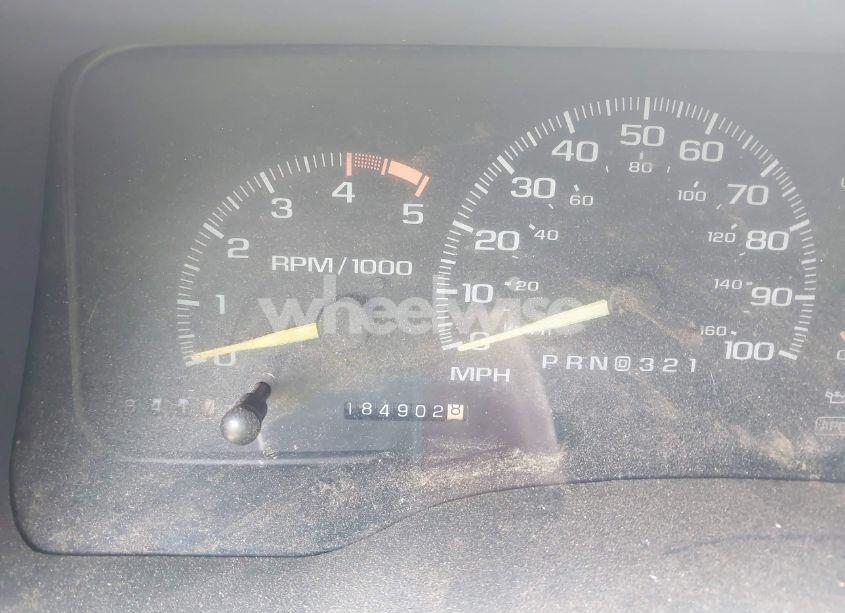 Photo 7 of 1995 Chevrolet Gmt-400 C3500 (VIN 1GCHC39N5SE112728)