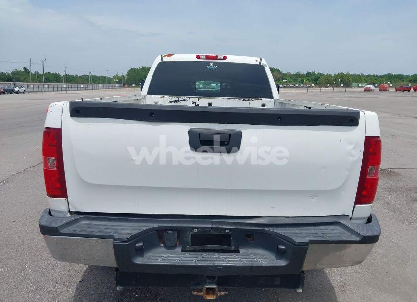 Photo 16 of 2009 Chevrolet Silverado 2500HD WORK TRUCK (VIN 1GCHC43609F161704)