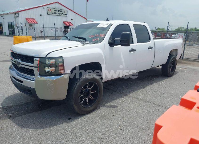 Photo 2 of 2009 Chevrolet Silverado 2500HD WORK TRUCK (VIN 1GCHC43609F161704)