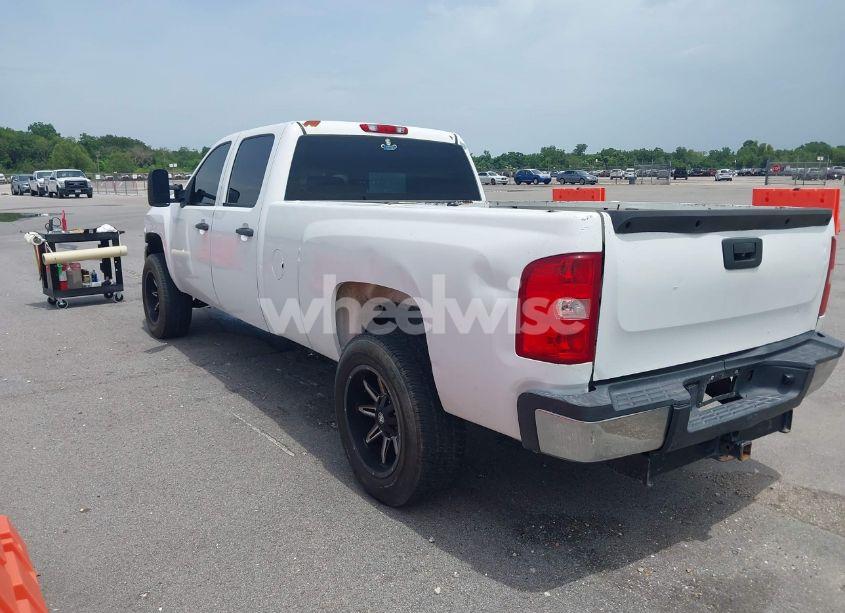 Photo 3 of 2009 Chevrolet Silverado 2500HD WORK TRUCK (VIN 1GCHC43609F161704)