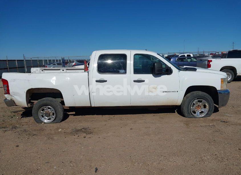 Photo 13 of 2009 Chevrolet Silverado 2500HD WORK TRUCK (VIN 1GCHC43K49F122840)