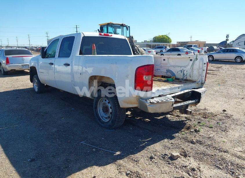 Photo 3 of 2009 Chevrolet Silverado 2500HD WORK TRUCK (VIN 1GCHC43K49F122840)
