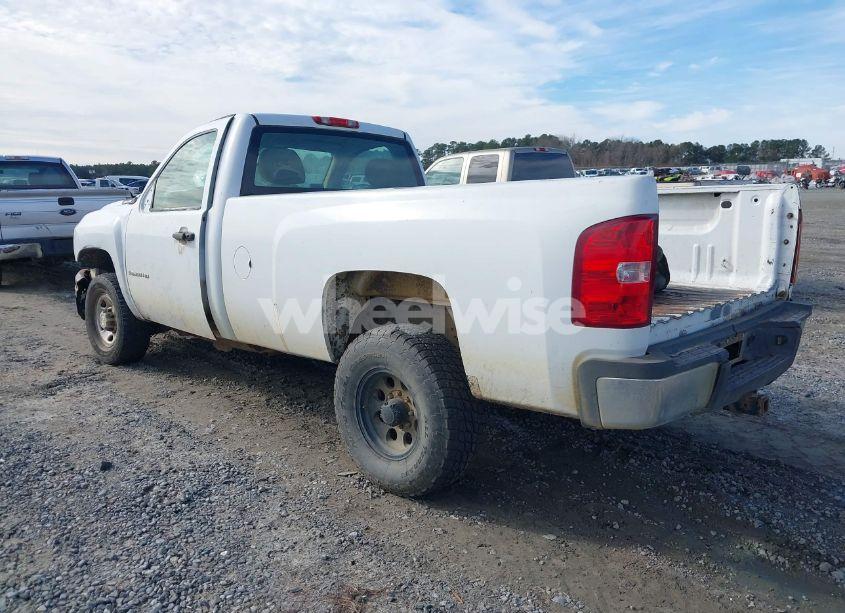 Photo 3 of 2009 Chevrolet Silverado 2500HD WORK TRUCK (VIN 1GCHC44K09E104534)